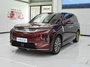 标题:上半年SUV销量榜出炉:理想冲上榜首,燃油车依然能打?