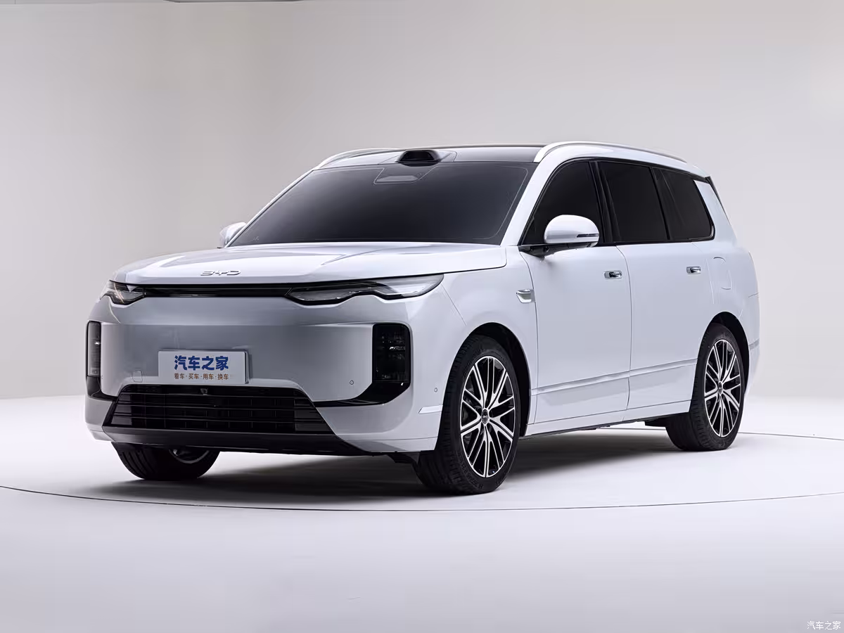 【图】海洋网全新旗舰SUV 最高纯电续航900公里！比亚迪海狮08内饰官图